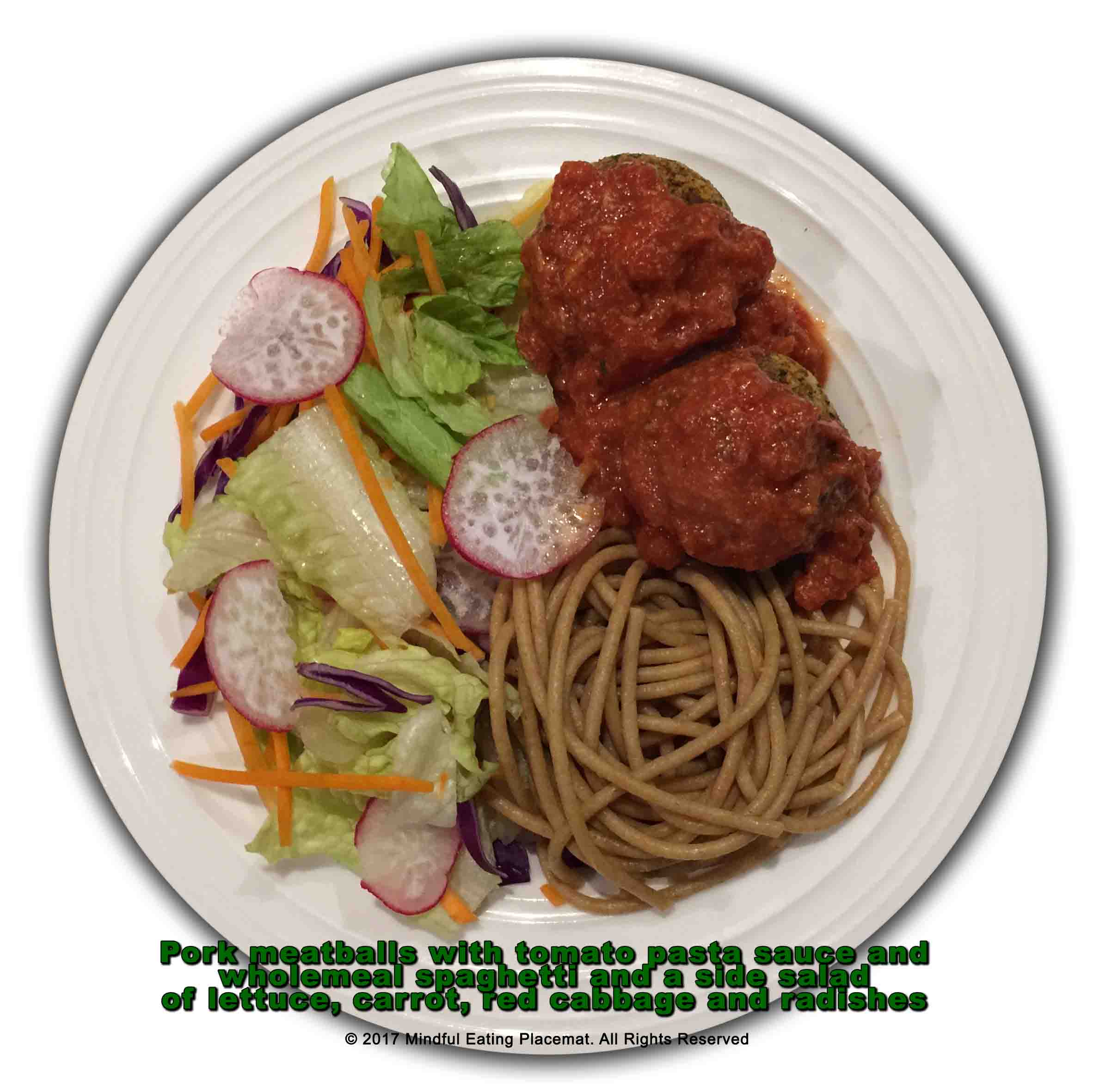 Meatballs with wholemeal spaghetti and salad